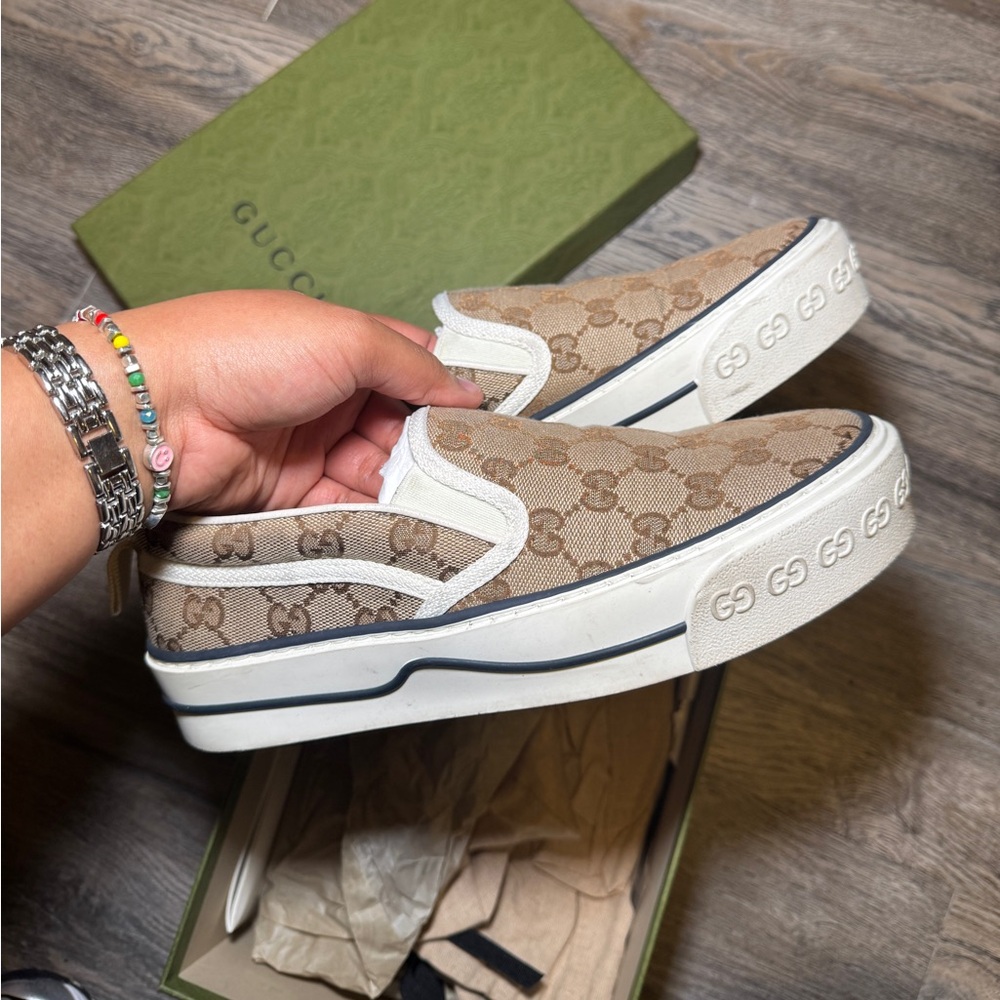 Beige 'Gucci Tennis 1977' Slip-On Sneakers